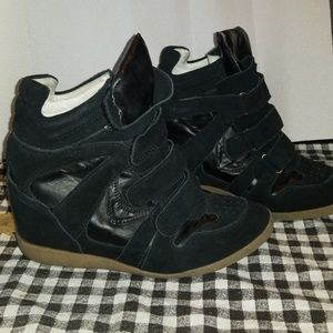 Steve Madden "Highlight"